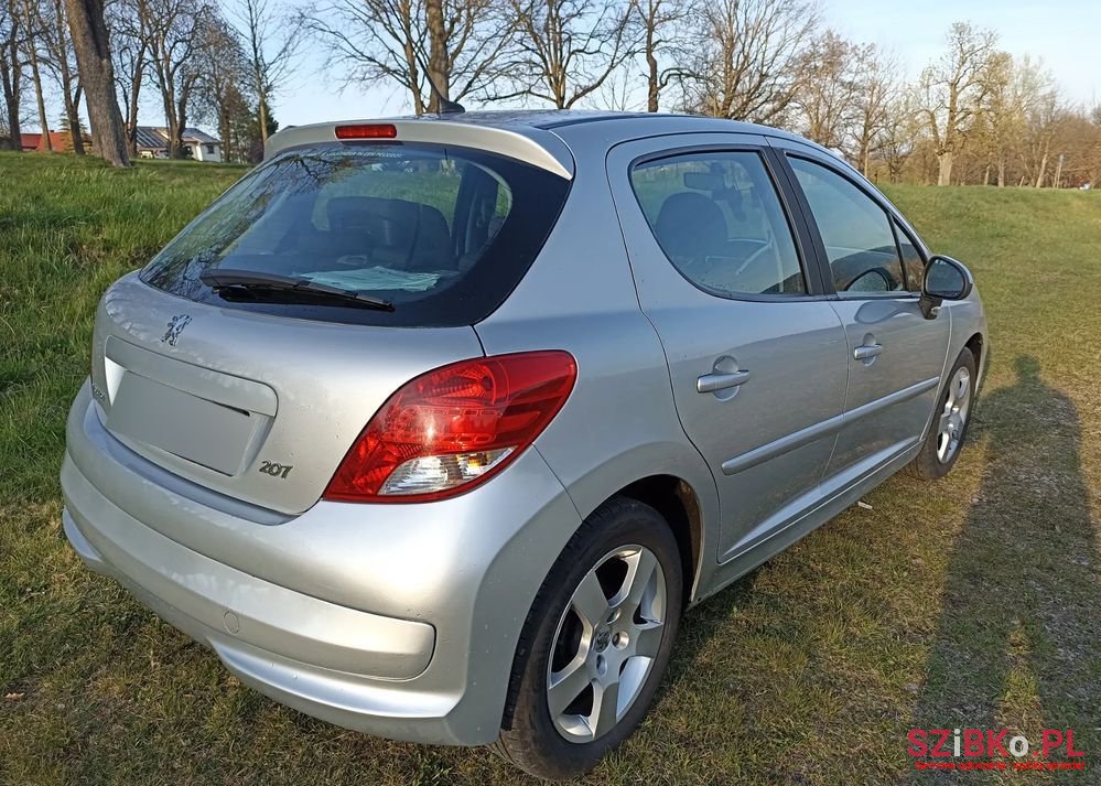 2008' Peugeot 207 1.6 Hdi 16V Trendy photo #1