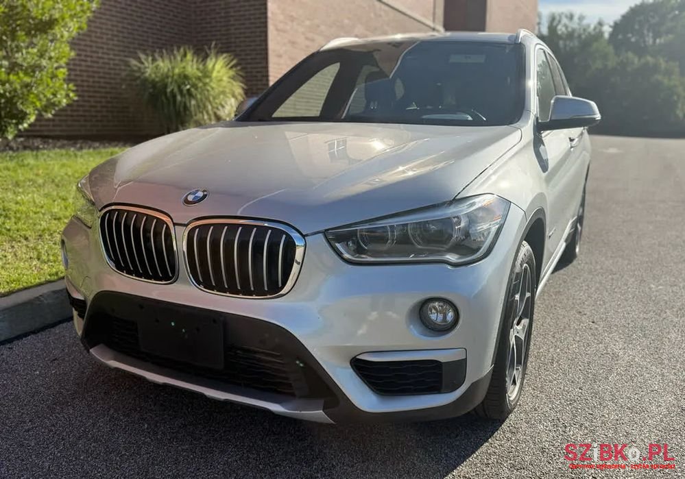 2017' BMW X1 photo #1