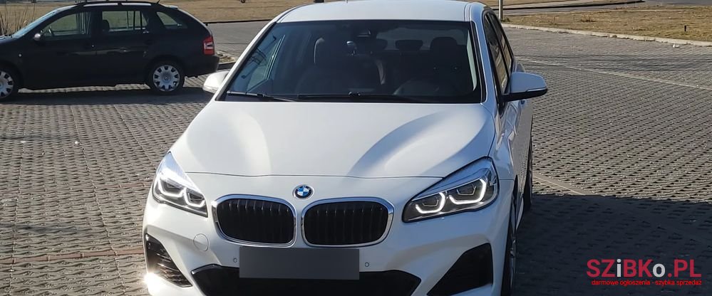 2020' BMW 2 Series 218I Active Tourer photo #6