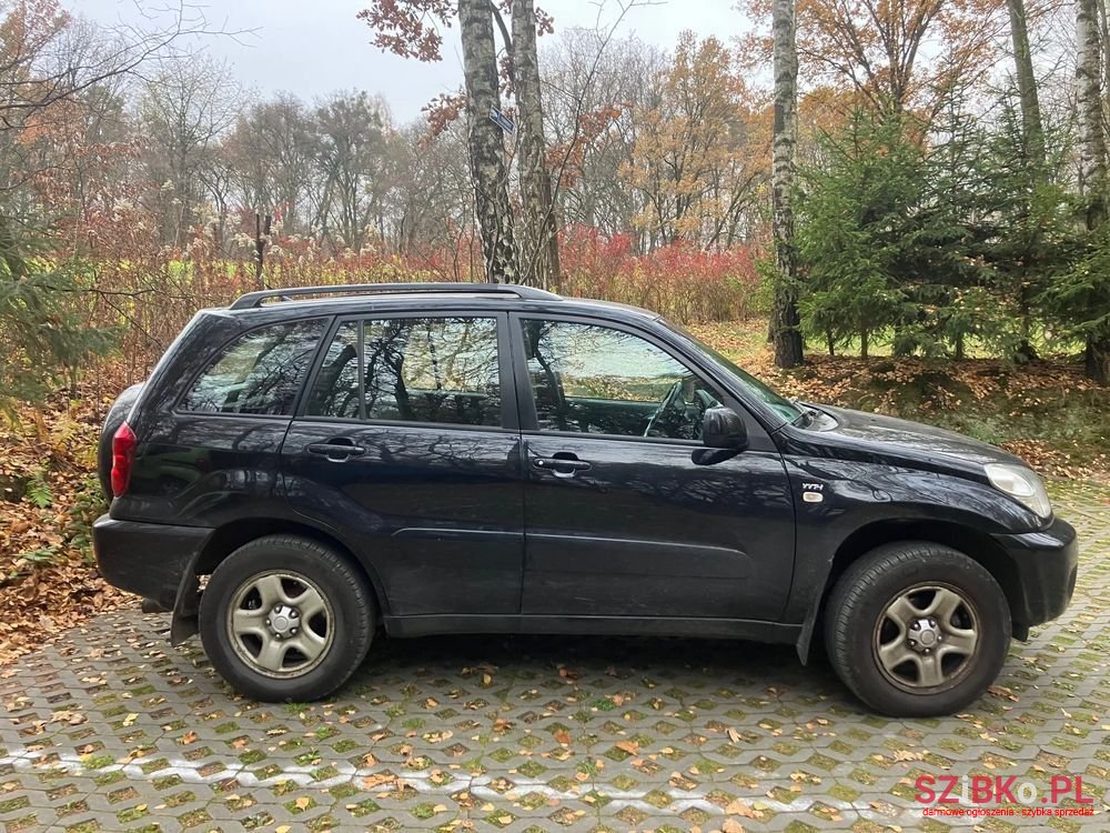 2005' Toyota RAV4 2.0 Vvt-I 4X4 photo #2