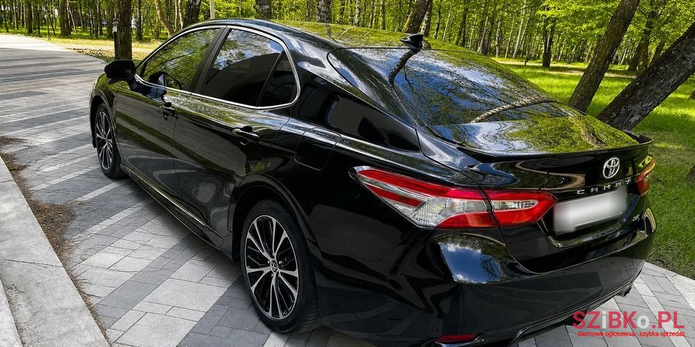 2020' Toyota Camry photo #4