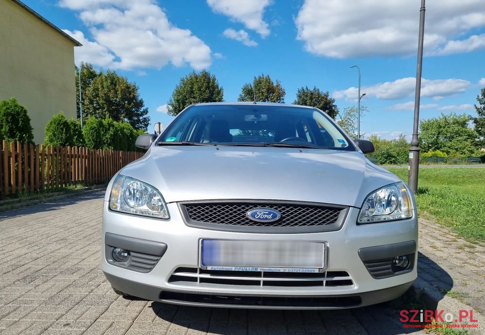 2006' Ford Focus 1.6 16V Silver Magic photo #2