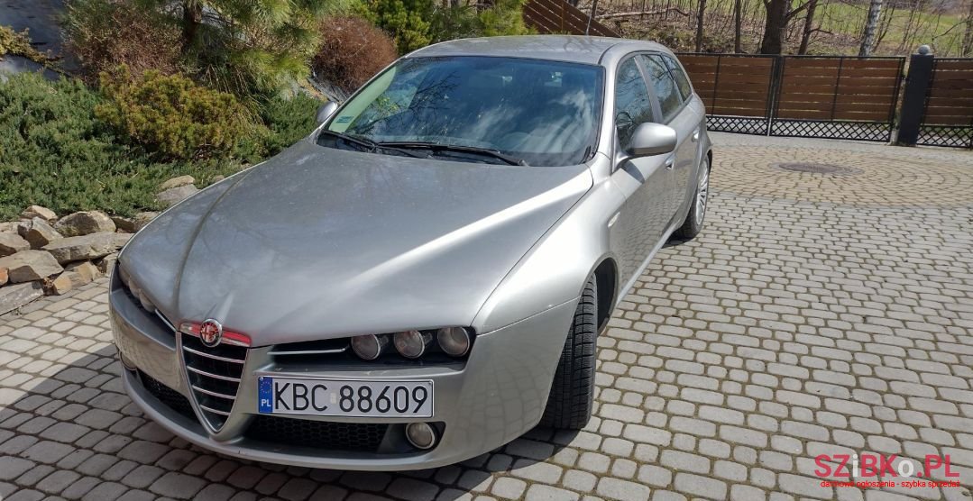 2007' Alfa Romeo 159 photo #1