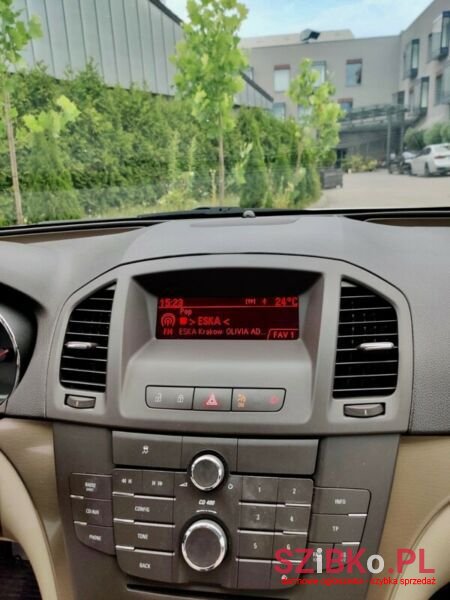 2010' Opel Insignia photo #5