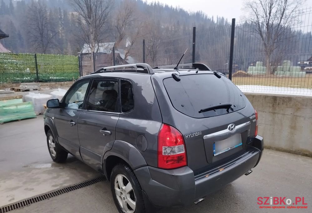 2008' Hyundai Tucson 2.0 Crdi Premium photo #4