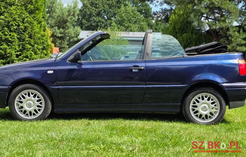 1997' Volkswagen Golf photo #1