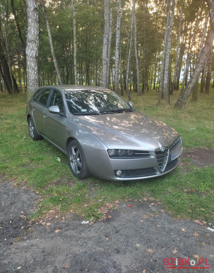 2006' Alfa Romeo 159 photo #5