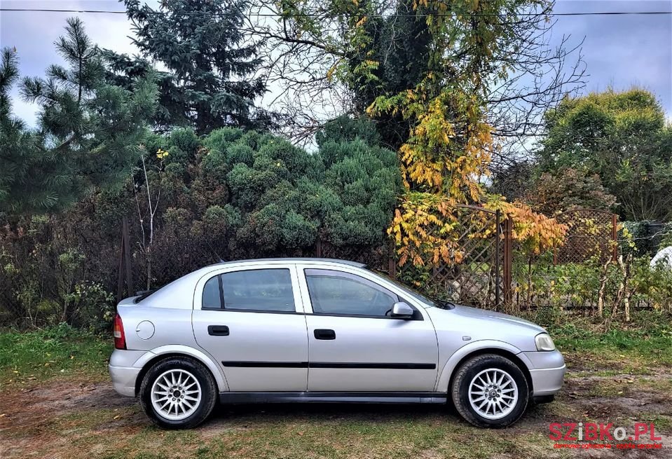 2003' Opel Astra photo #4