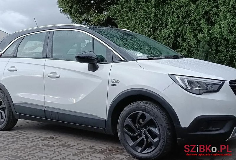 2020' Opel Crossland X 1.2 Enjoy photo #2