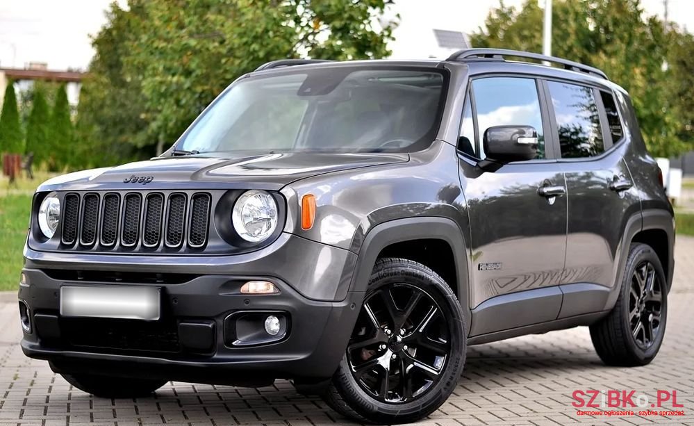 2018' Jeep Renegade photo #5