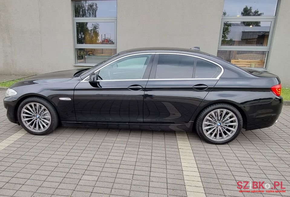 2011' BMW Seria 5 photo #2