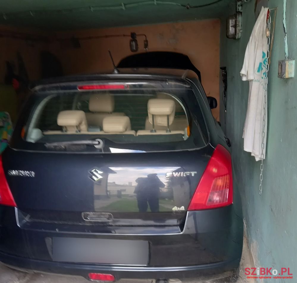 2006' Suzuki Swift 1.3 4X4 Comfort photo #4