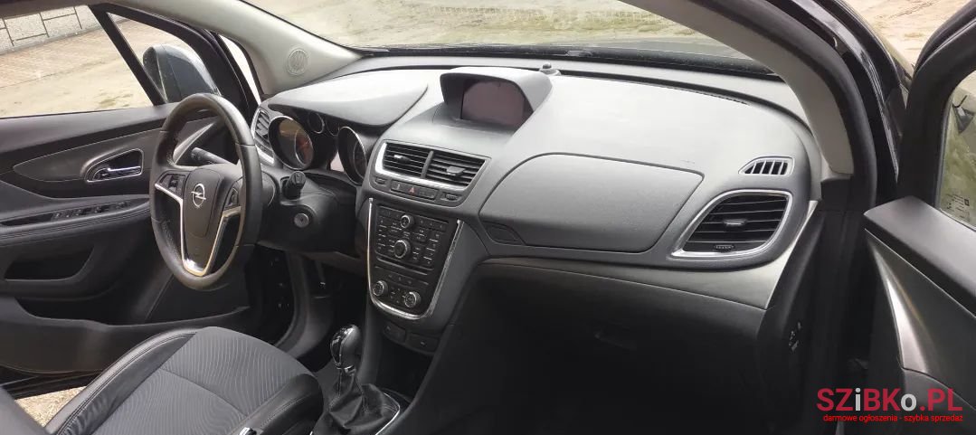 2013' Opel Mokka photo #2