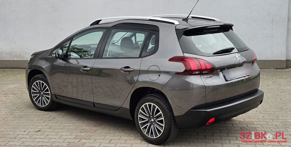 2019' Peugeot 2008 photo #3