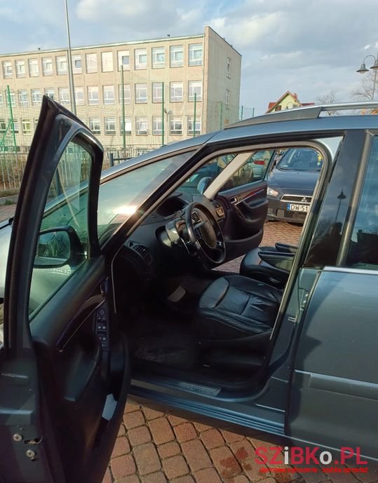 2008' Citroen C4 Grand Picasso photo #5