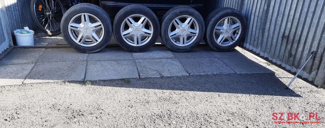 2003' Renault Clio photo #5