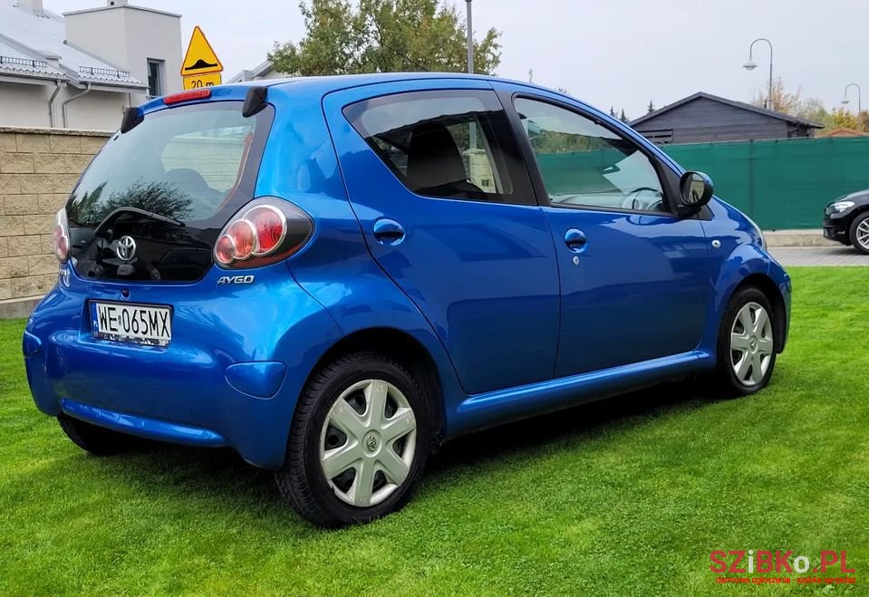 2010' Toyota Aygo photo #4