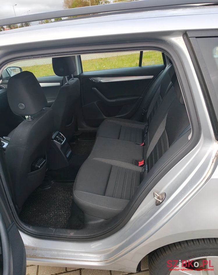 2018' Skoda Octavia 1.6 Tdi Ambition photo #6