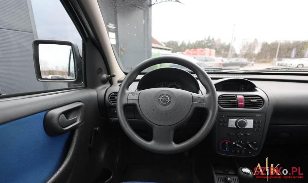2010' Opel Combo photo #5