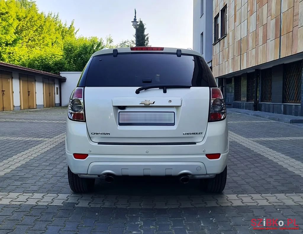 2012' Chevrolet Captiva photo #6