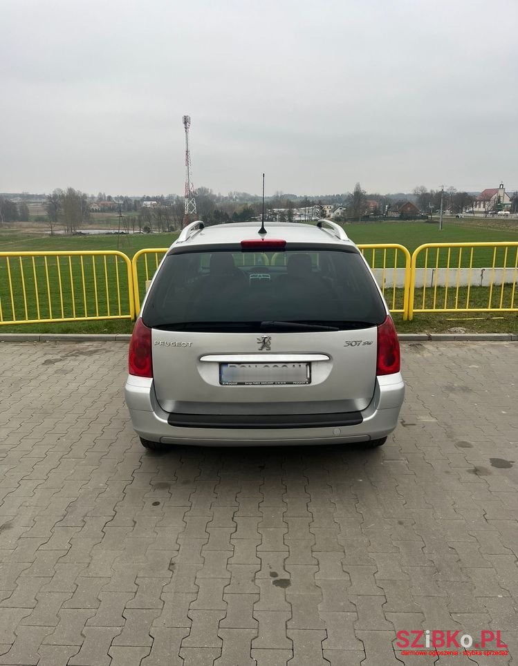 2005' Peugeot 307 photo #2