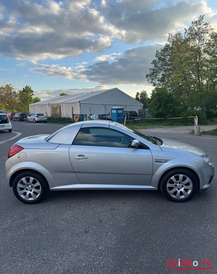 2004' Opel Tigra 1.4 Enjoy photo #3