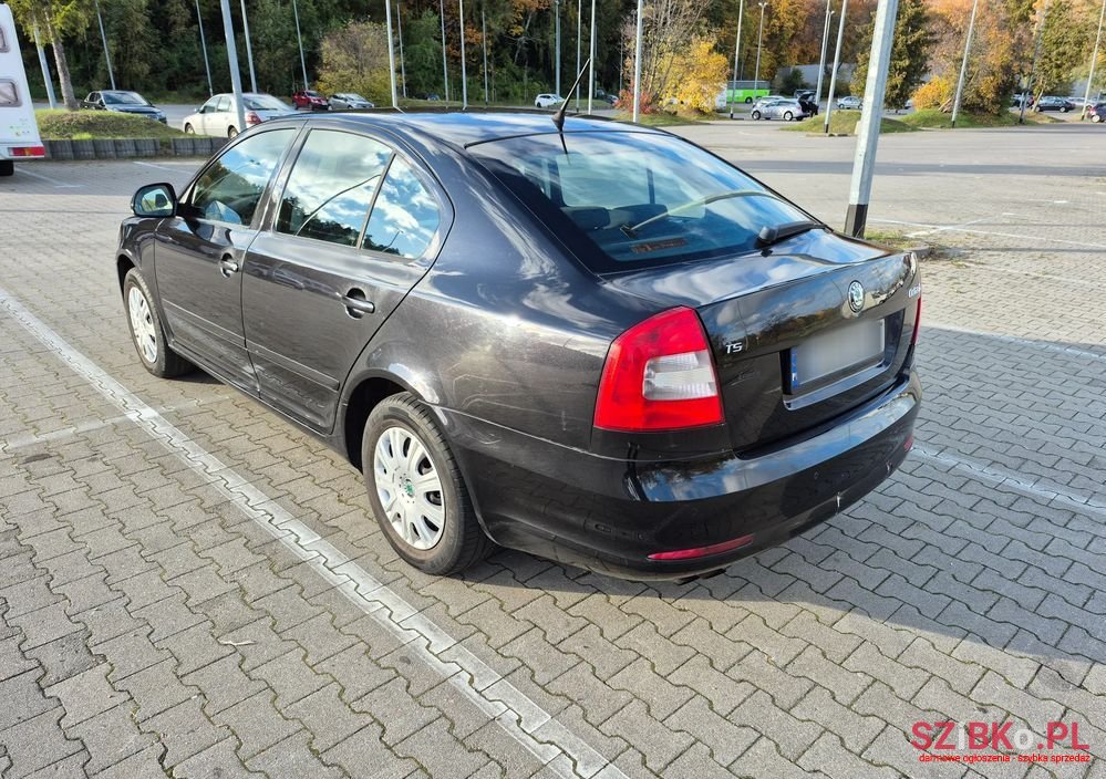 2011' Skoda Octavia 1.8 Tsi Ambition photo #5