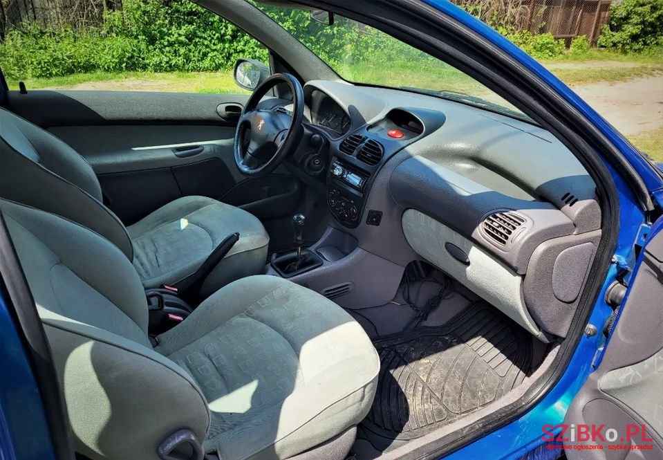 2003' Peugeot 206 photo #6