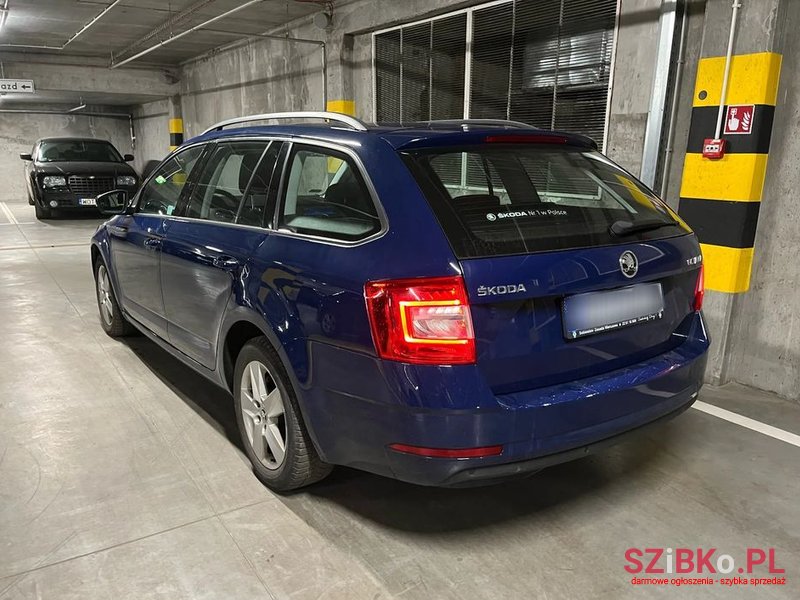 2017' Skoda Octavia 1.6 Tdi Ambition photo #3