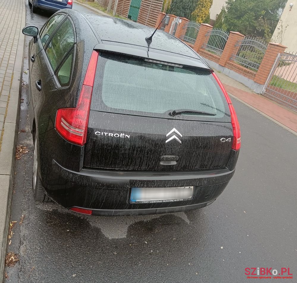 2008' Citroen C4 1.6 Hdi Equilibre photo #5