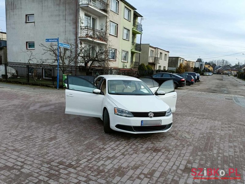 2014' Volkswagen Jetta 1.8T Se photo #1