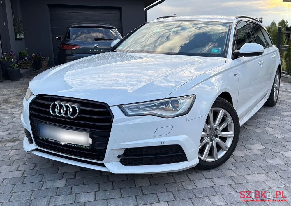 2015' Audi A6 Avant photo #2
