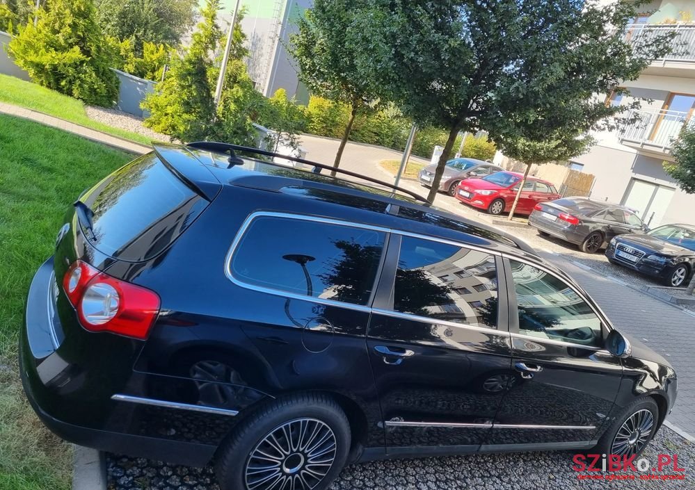 2006' Volkswagen Passat photo #6