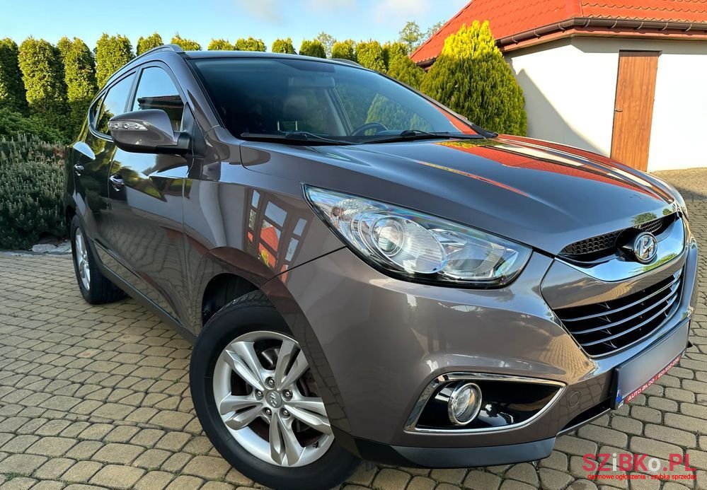 2012' Hyundai ix35 2.0 Premium 2Wd photo #2
