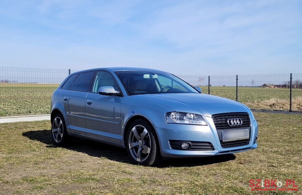 2010' Audi A3 Sportback photo #1