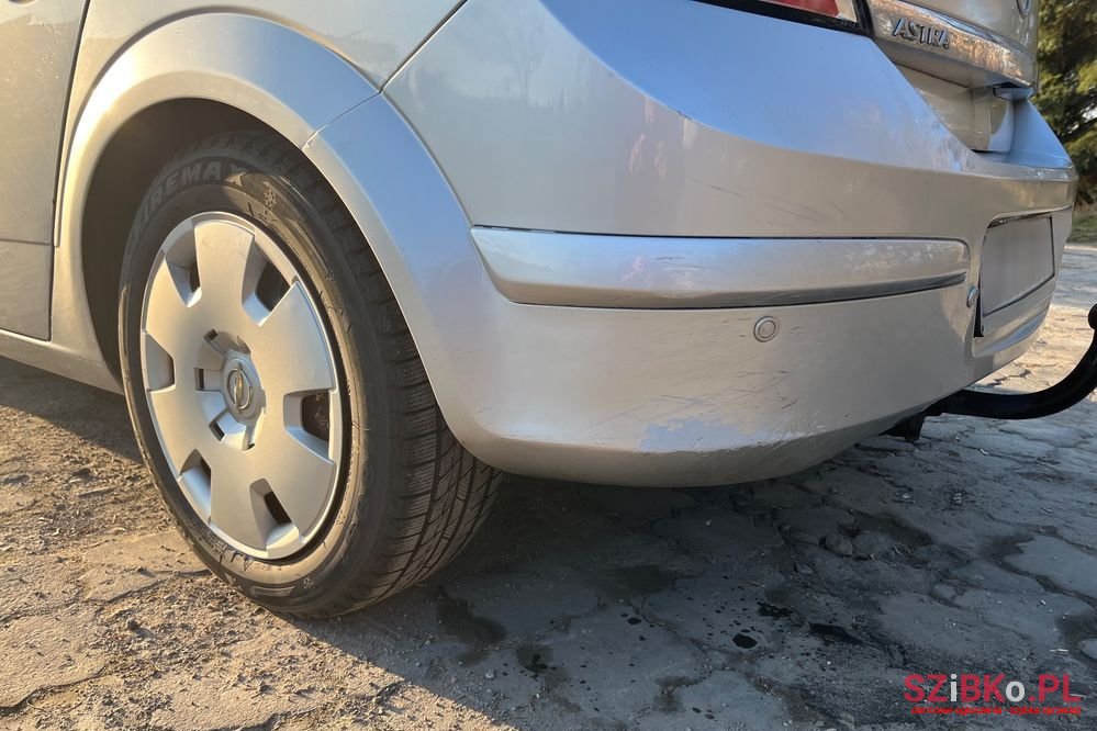 2005' Opel Astra 1.6 Enjoy photo #4