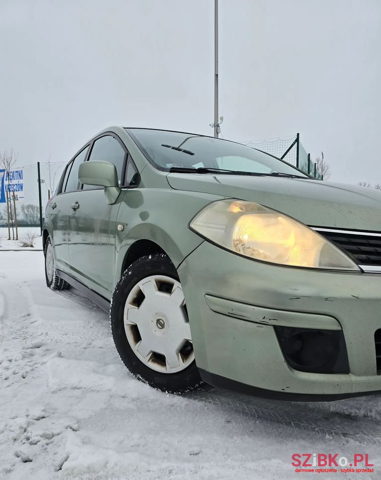 2007' Nissan Tiida 1.6 Visia photo #5