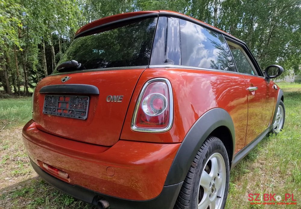 2010' MINI One photo #2