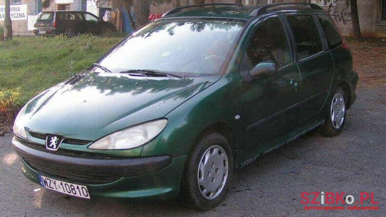 2003' Peugeot 206 photo #1