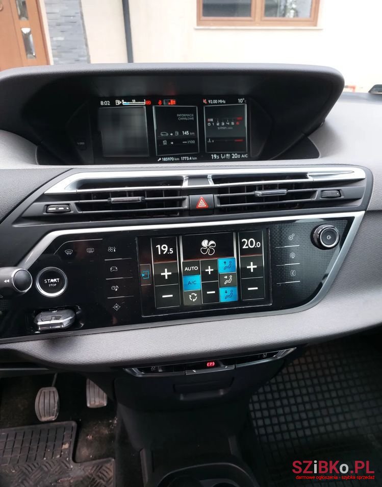 2013' Citroen C4 Picasso 1.6 Thp Seduction photo #5
