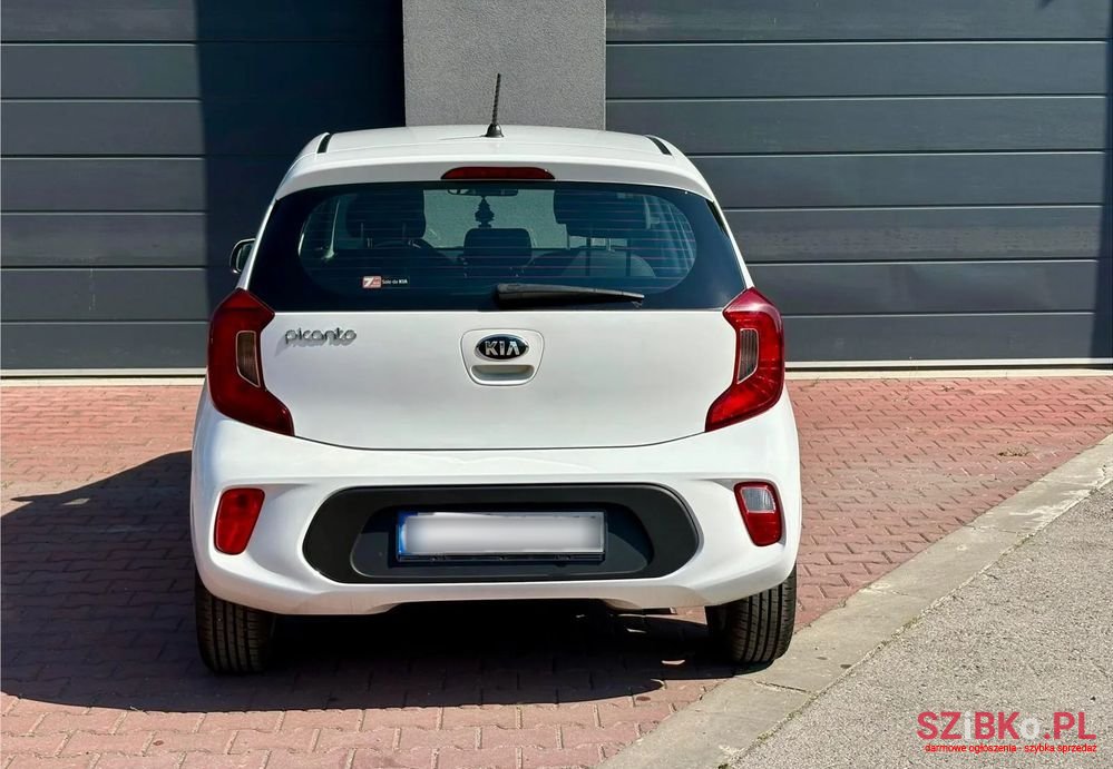 2017' Kia Picanto photo #5