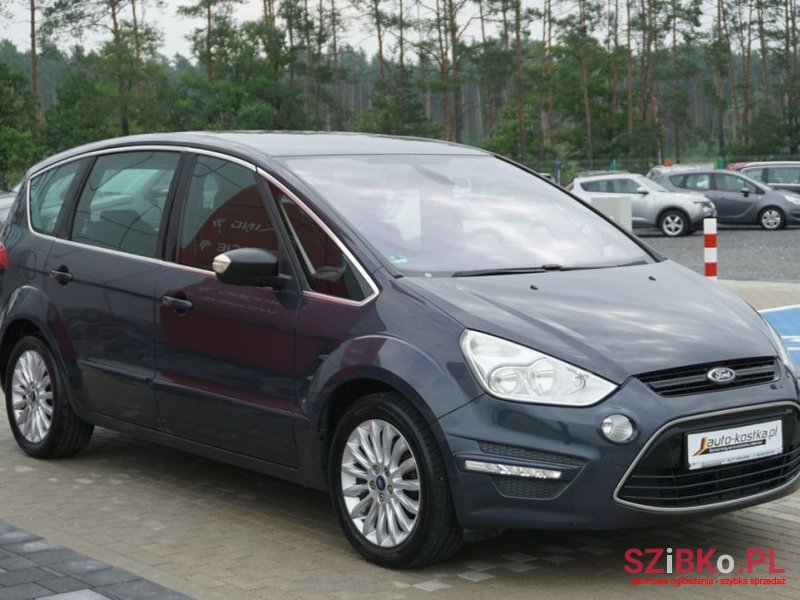 2010' Ford S-Max photo #2