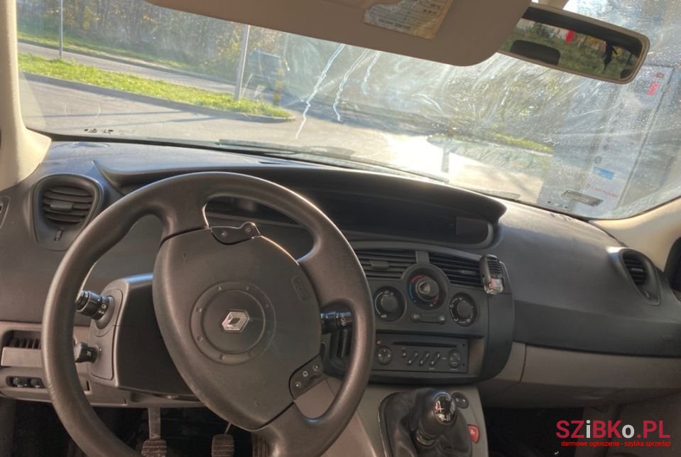 2006' Renault Scenic photo #4