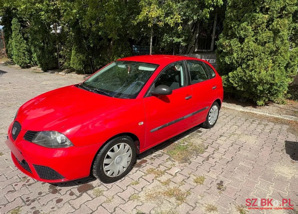 2009' SEAT Ibiza 1.4 16V Reference photo #2