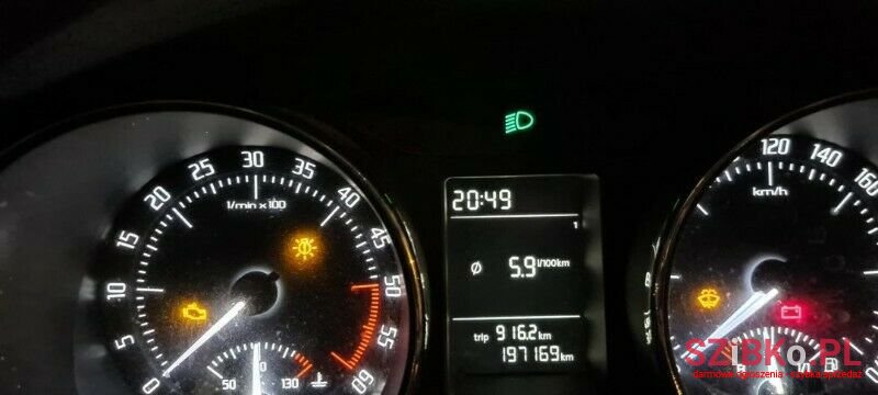 2012' Skoda Superb photo #1