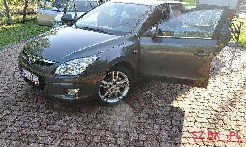 2007' Hyundai I30 photo #1