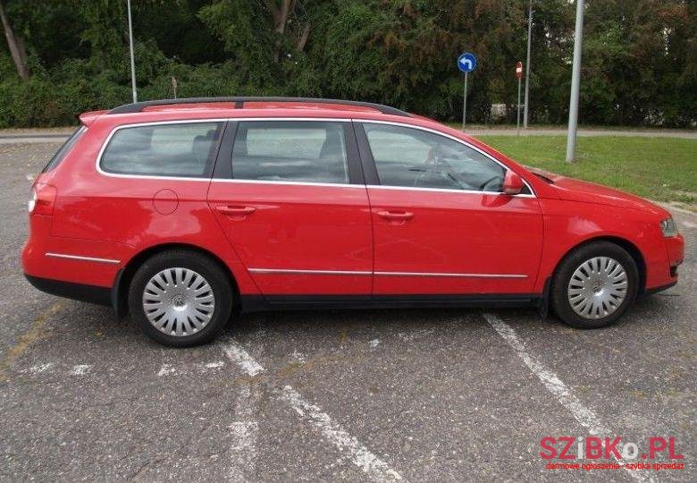 2009' Volkswagen Passat photo #1