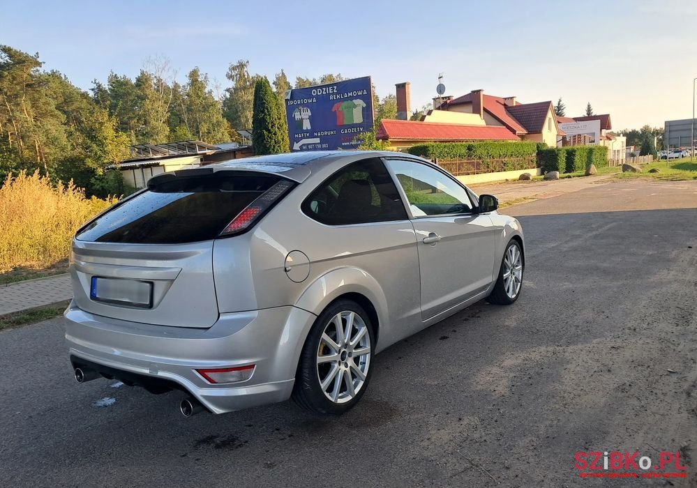 2010' Ford Focus 1.6 16V Sport photo #5