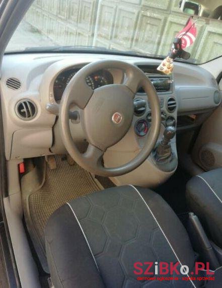 2004' Fiat Panda photo #1