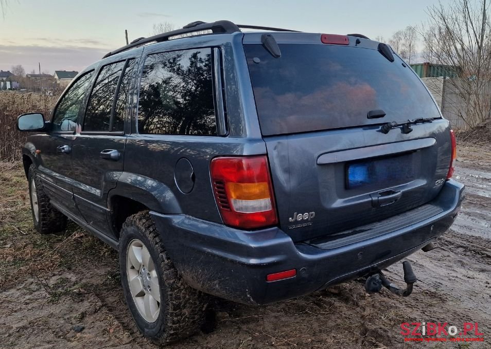 2004' Jeep Grand Cherokee photo #1